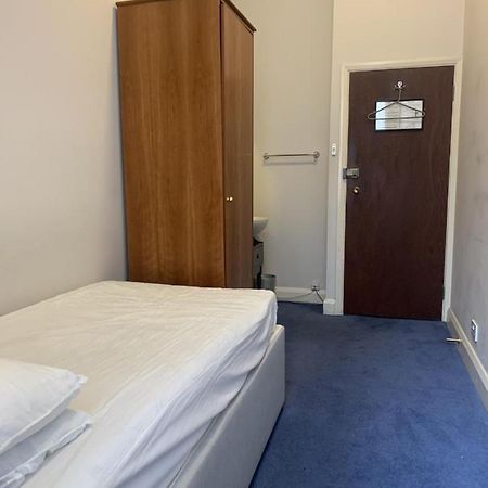 Merlyn Court Hotel London Eksteriør bilde