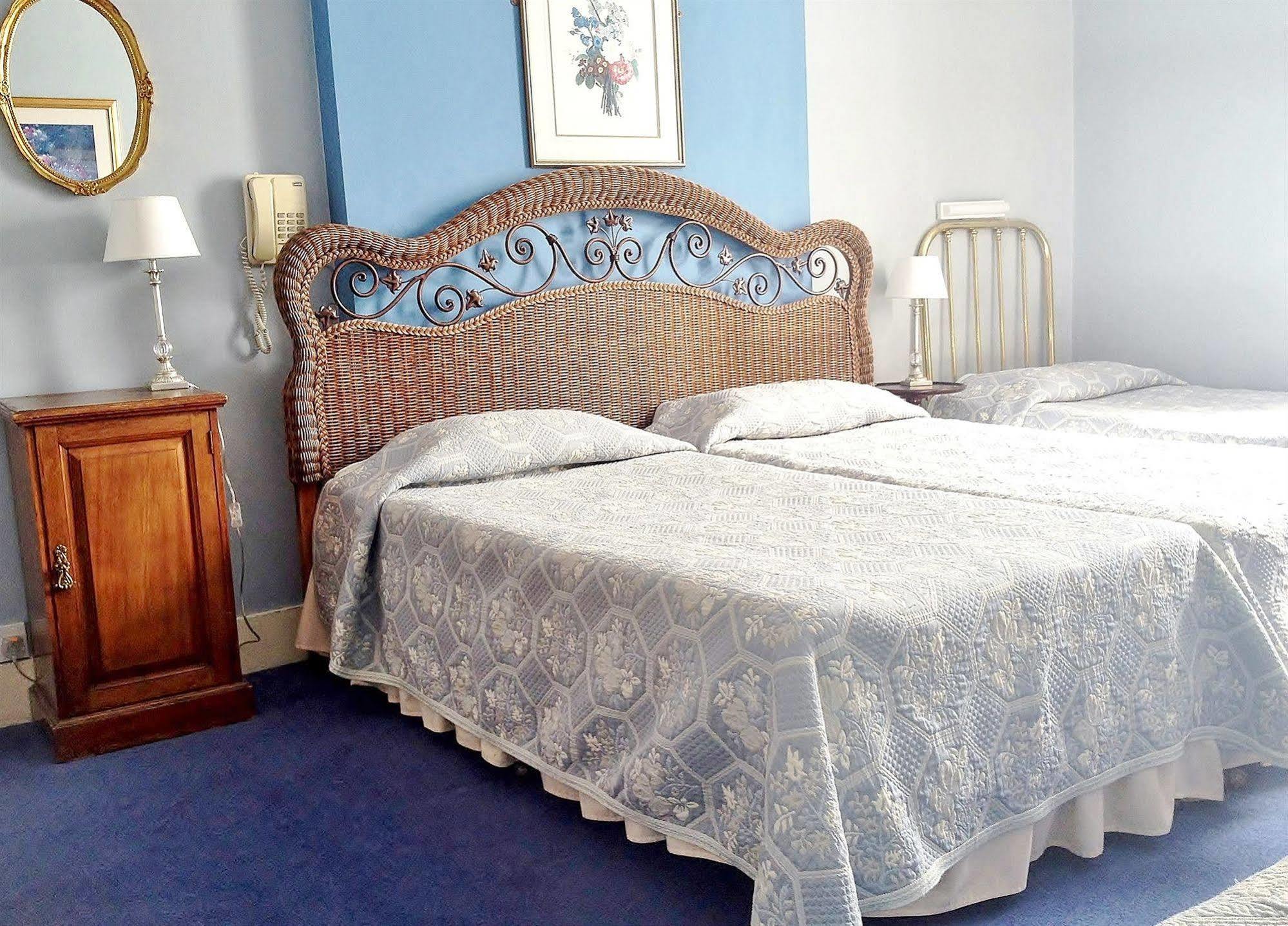 Merlyn Court Hotel London Eksteriør bilde