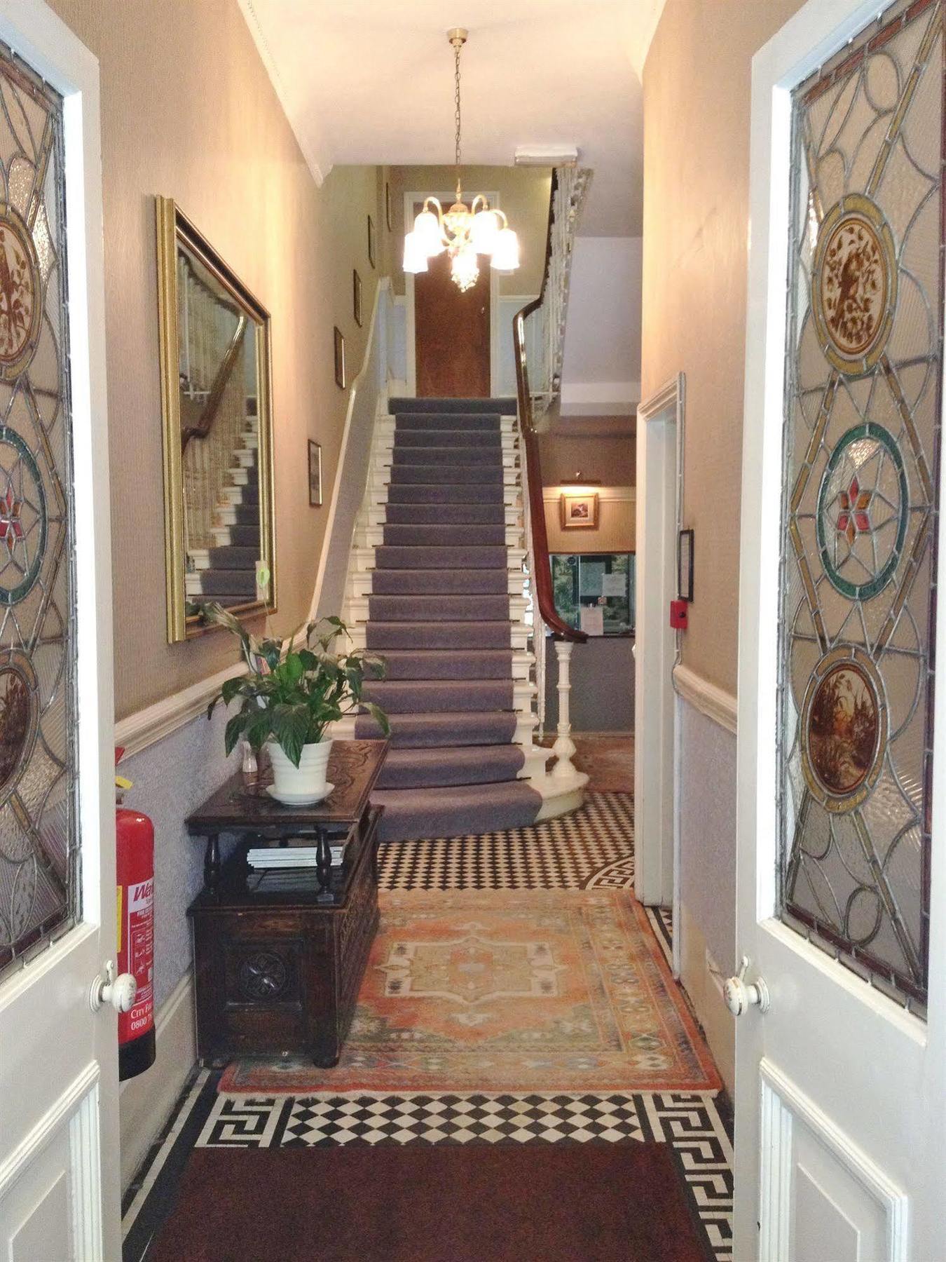 Merlyn Court Hotel London Eksteriør bilde